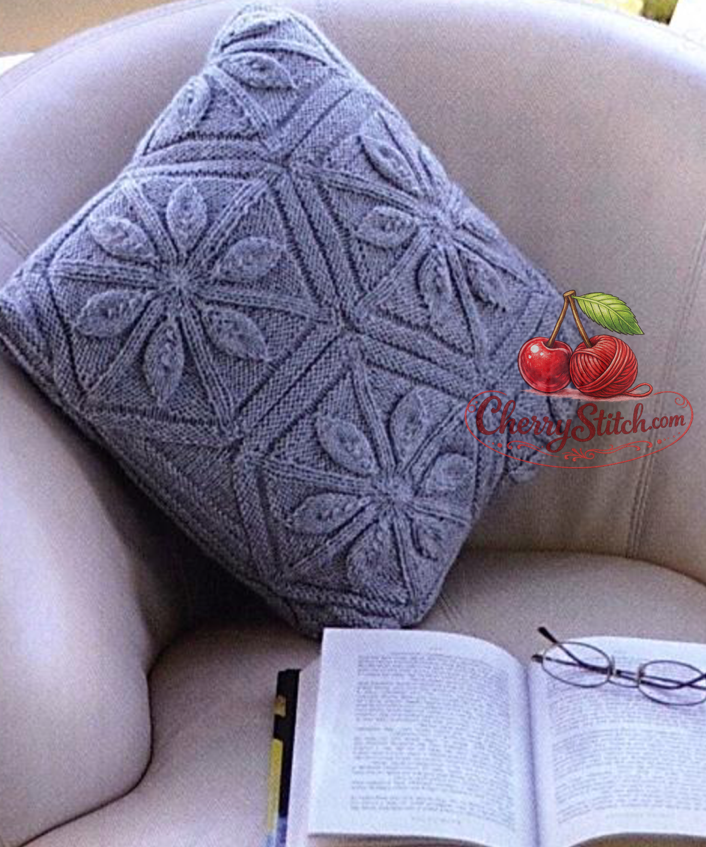 Flowers, leaves and wheels motif detail from vintage hexagon cushion knitting pattern — worked on double pointed needles, DK 8ply yarn, 35×35 cm.

